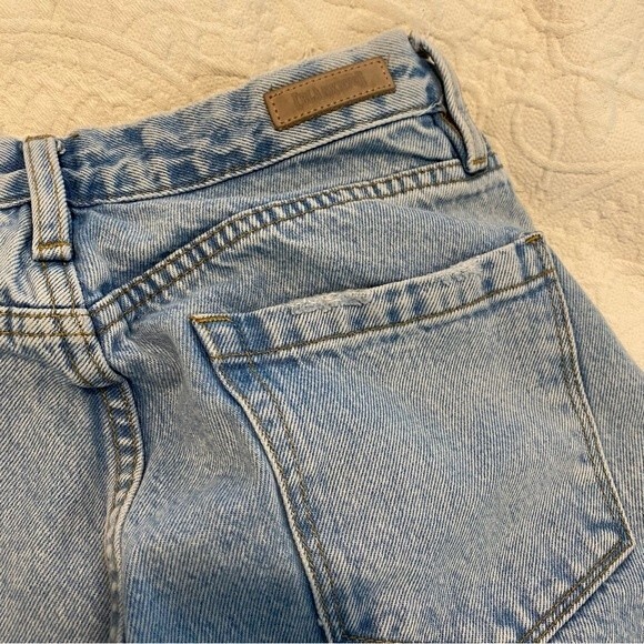 Blank NYC The Bleecker size 28 Light Wash Belt Appliqué Western Mom Jeans - Picture 9 of 12